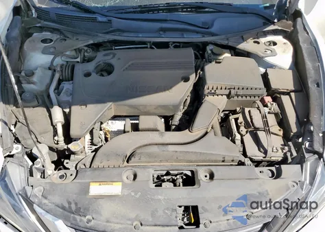 2017 Nissan Altima 2.5 z USA, uszkodzony, nr VIN 1N4AL3AP5HN329726